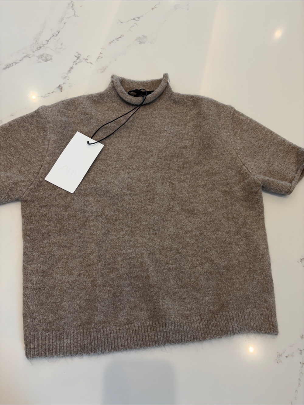NWT ZARA SHIRT SLEEVE SWEATER M